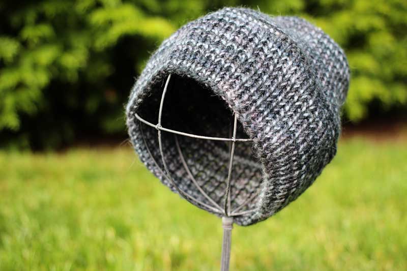knit ribbed hat