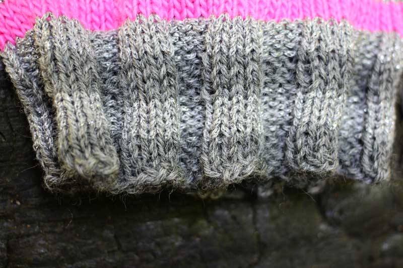 metallic pink knit hat (1)