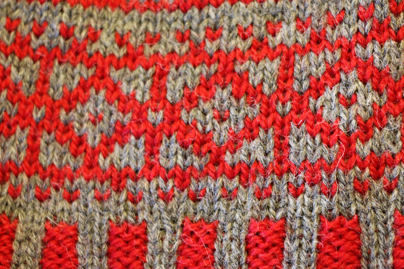 Stonebridge Hat Midnightsky Fibers Knitting Pattern - Colorwork hat in grey and red